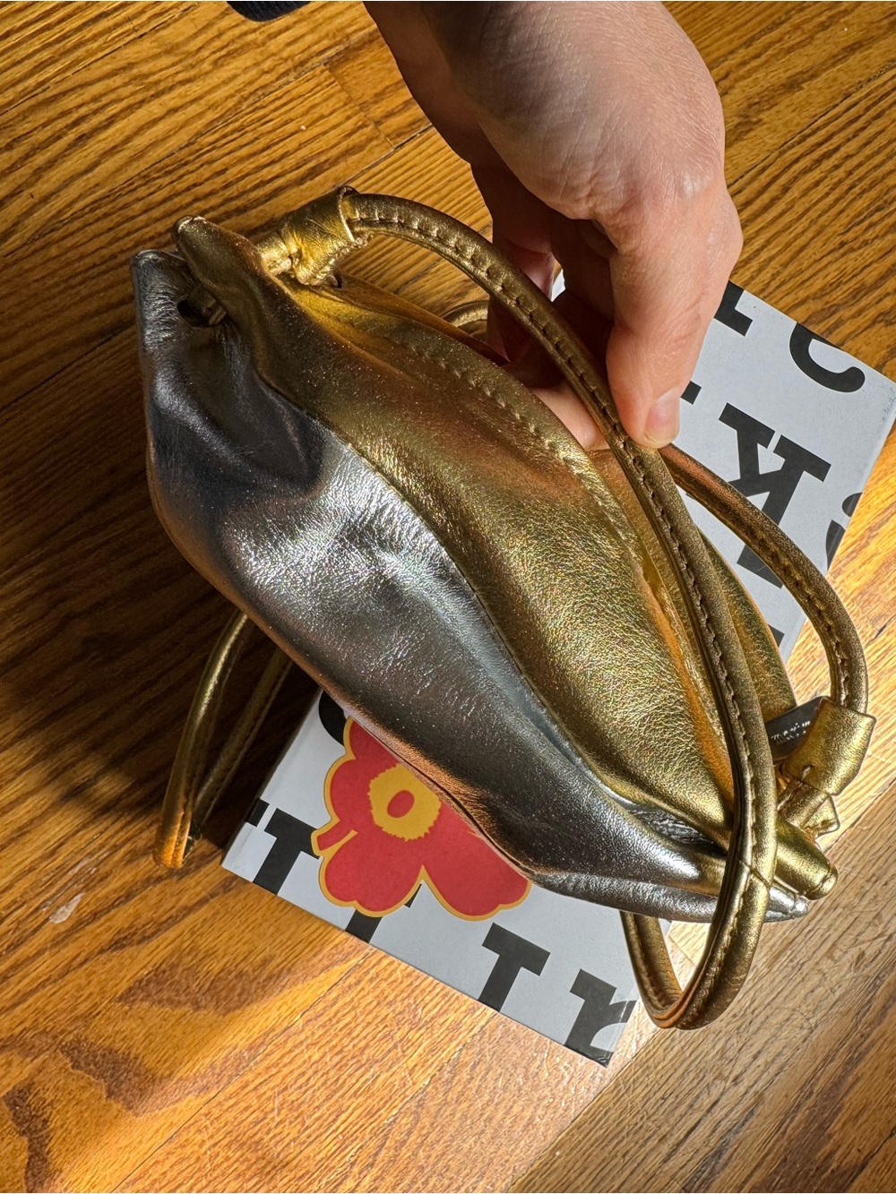 Marimekko *mini* Karla “candy wrapper” gold and silver leather bag - Picture 3 of 4